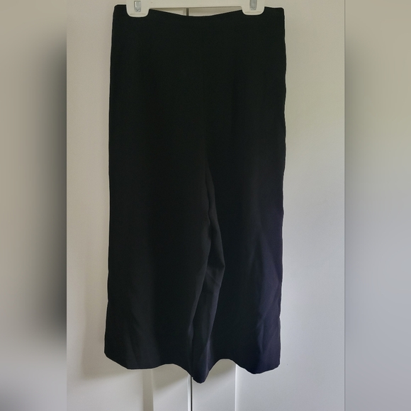 Gently Loved Black Aritzia Babaton Pant Size 4 - Picture 2 of 7